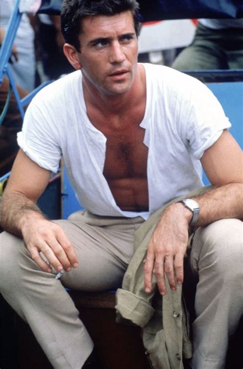 30 Photographs Of A Young And Hot Mel Gibson In The 1980s And Early