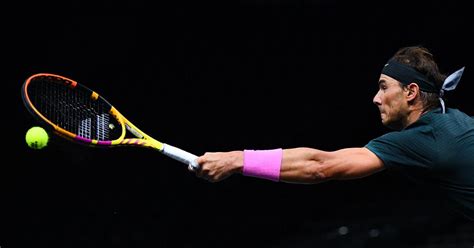 Nhưng lại chỉ nói chung, tsitsipas có năng lực trội hơn zverev, không chỉ trên mặt sân cứng mà còn trên cả mặt. ATP Finals: Nadal drawn with Thiem, Tsitsipas, Rublev ...