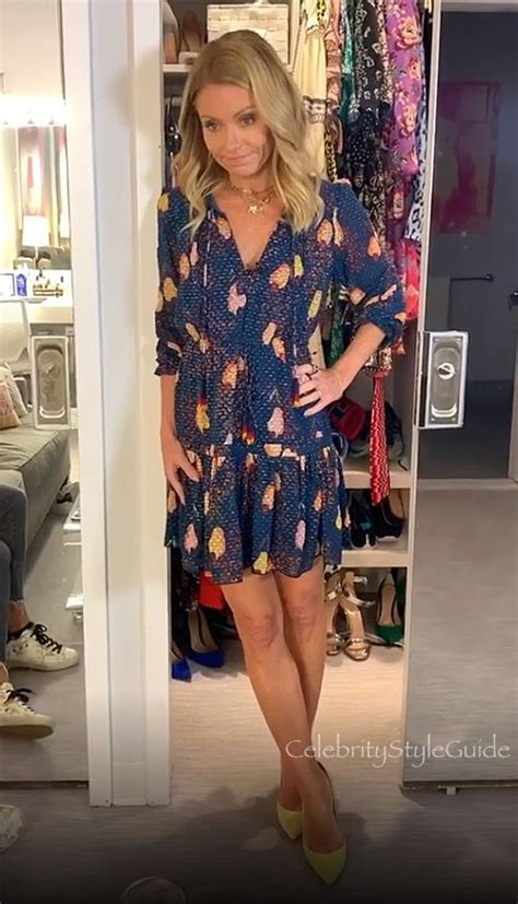 Score The Dress Kelly Ripa Claims Is Perfect For Thanksgiving With