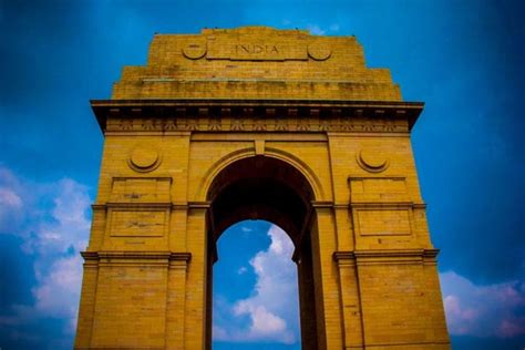 Top 10 Most Famous Historical Monuments Of India Loudfact