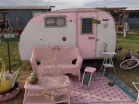 31 Of The Coolest Pink Rvs Youll Ever See Rvshare Vintage Camper
