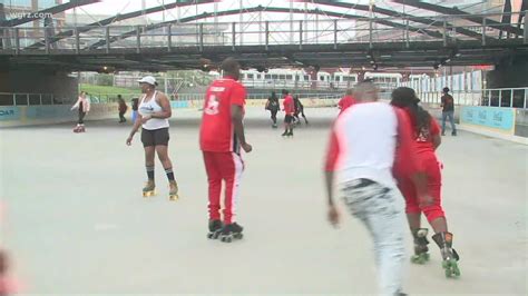 Nys Largest Outdoor Roller Rink Opens At Canalside