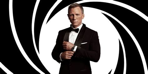 James Bond Bosses Want To Find Villain Before Replacing Daniel Craig