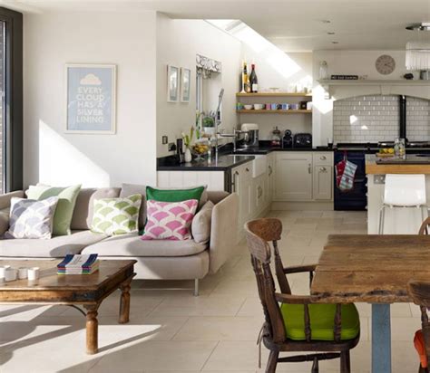 Open plan kitchen ideas provide coolest decorating styles in how to design small homes by combining kitchen with family room for wider and spacious workspaces. 19 Beautiful Open Plan Living Kitchen Family Room Ideas ...