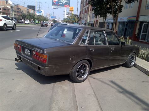Zunächst war der cressida nur in japan erhältlich, er war eine höherwertige ausgestattete version des corona mark ii. 1981 Toyota Cressida - Information and photos - MOMENTcar