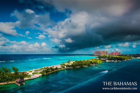 Actually an archipelago of more than 700 islands, islets and cays and over 2,400 rocks. THE BAHAMAS :. caribbeanislands.com