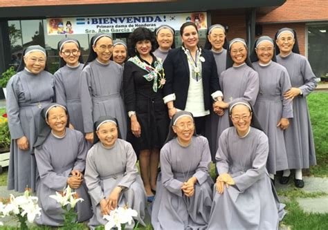 Primera Dama Visita Fundación De Las Hermanas De María En Busan Corea Del Sur Proceso Digital