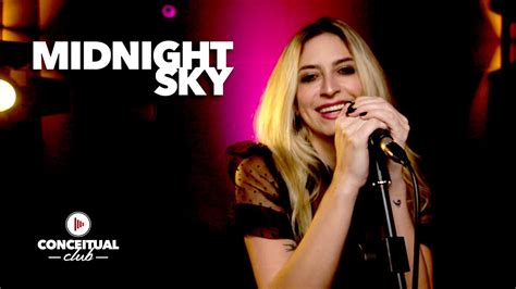 Miley Cyrus Midnight Sky Cover Conceitual Club Feat Thais Piza Youtube