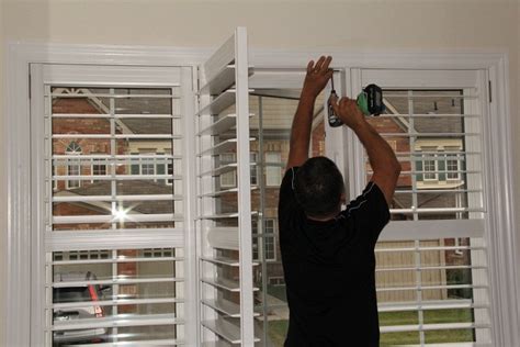 California Shutters Toronto Best Gta Wood And Vinyl Plantation Shutters