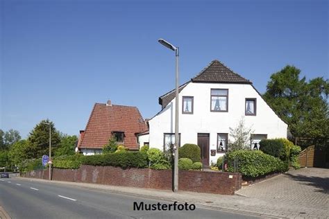 Klicken sie dazu auf das bundesland und danach auf das gewünschte amtsgericht. Zwangsversteigerung Haus, Lunastraße in Castrop-Rauxel ...