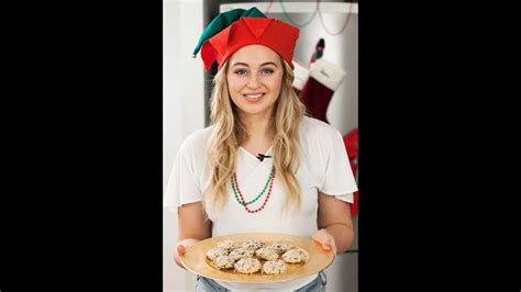 Iskra Lawrence Cooking Hot Sex Picture
