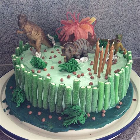 Achte bei tiefgekhlten frchten darauf dass du sie gut abtropfen lsst. Dinokuchen | Dino kuchen, Kinder kuchen geburtstag, Kuchen ...