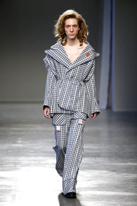 Designer Sends Models With Acne Down Runway | POPSUGAR Beauty Photo 3