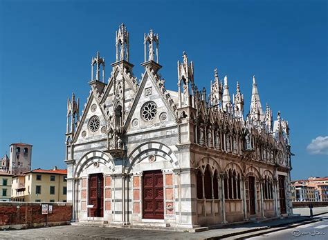 E qualche storico dell'arte se l'è davvero chiesto. Santa Maria della Spina a Pisa, gioiello del gotico ...