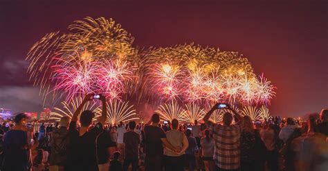 New Years Eve Fireworks Perth Start Times And Locations So Perth