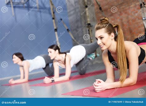 Cute Women Doing Push Ups With Resistance Band Stock Image Image Of Female Muscular 71907699