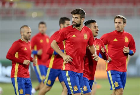Actualité sur le football espagnol en espagne : Catalogne. Piqué va-t-il quitter l'équipe d'Espagne