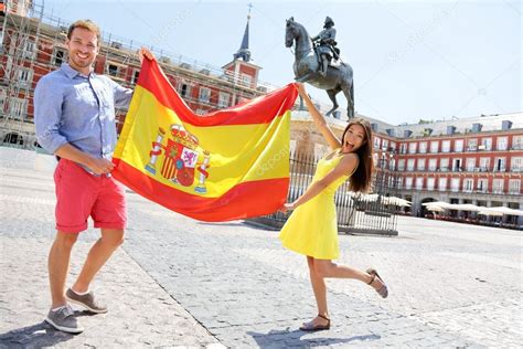 ธงเมืองของ fogars de montclús (สเป. Fotos: gente de españa | Gente mostrando la bandera de ...