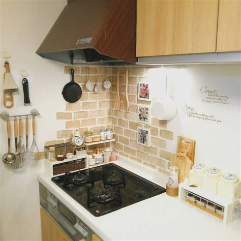 Последние твиты от ケイン・ヤリスギ「♂」 (@kein_yarisugi). 【リメイクシートの貼り方】100均でできる簡単アレンジ (RoomClip mag)