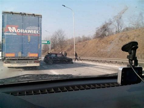 Znajdź wypadek drogowy w miejscowości katowice. Katowice: Wypadek na A4 . Dwie osoby odwiezione do ...