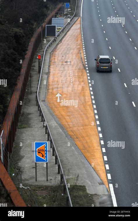 M3 Smart Motorway High Resolution Stock Photography And Images Alamy