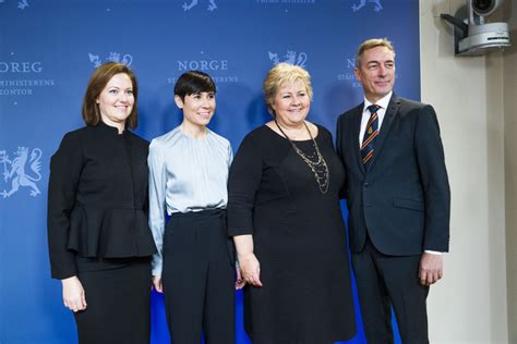 Forsvarsminister ine eriksen søreide foreslår å kutte 1500 stillinger i for. Arbeiderdatteren som ble utenriksminister: - Jeg har ...