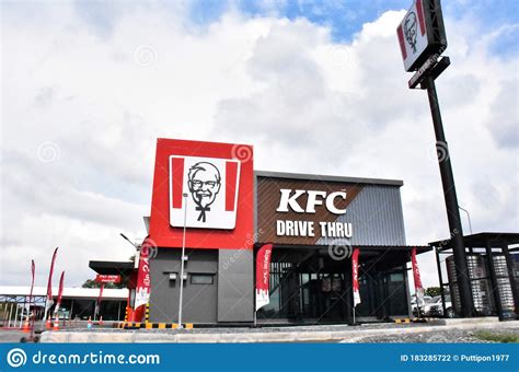 Drive Thru Kfc Fast Food Restaurant Kentucky Fried Chicken Kfc