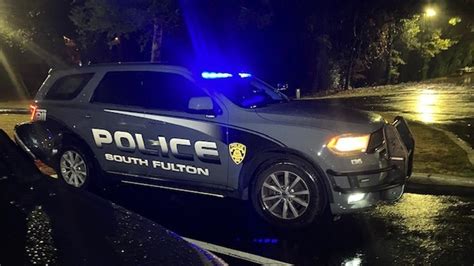police suspect on the run after shooting roommate at south fulton apartments