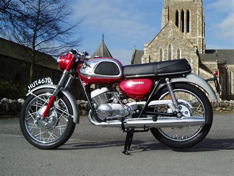 Suzuki T20 Super Six 1966 | New Era Motorcycle Restorations