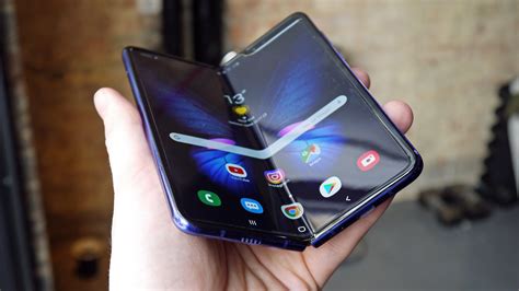 What The Samsung Galaxy Z Flip Can Tell Us About The Galaxy Fold