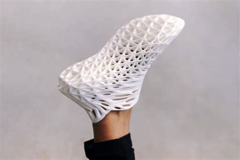 这款参数化3d打印运动鞋完全由一种单一的柔性材料 Yanko Design制成 Ld体育下载乐动体育软件乐动体育外围投注