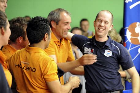 Play matches to increase your ranking & get access to more restrictive match locations, where you play toward only the pro pool players. The entire Dutch team congratulate Nick van den Berg on a ...