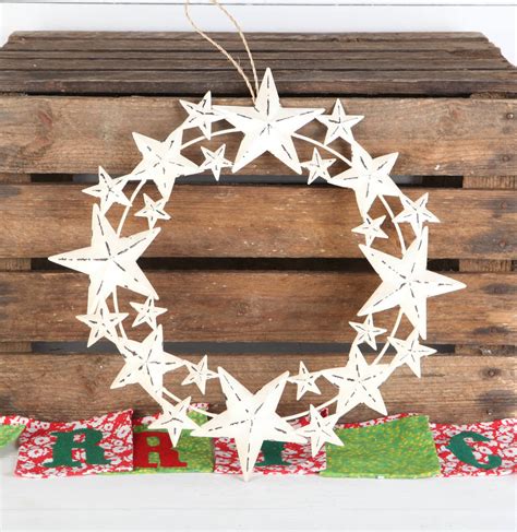 White Metal Star Christmas Wreath By Red Berry Apple