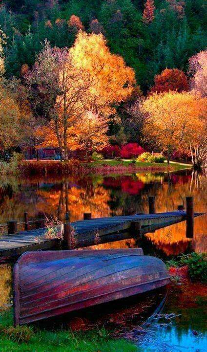 Gorgeous Autumn Scenery Autumn Scenes Autumn Lake