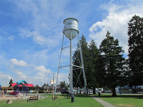Water Tower In Marysville Wa Robert Ashworth Flickr