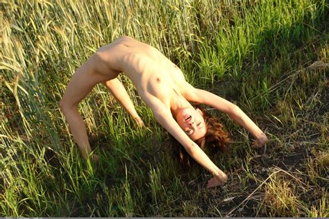 Dariya A In Nature Nudes By Domai Photos Erotic Beauties