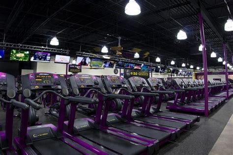 I can't see myself using the tanning bed, but i would probably take advantage of the massage chairs on occasion. Planet Fitness to Open First Club in Mt. Pleasant, MI in December 2015