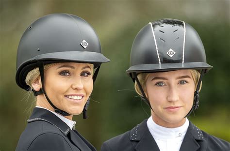 The glowing white helmet on top of his head gave owen wright the confidence to overcome his demons. How to choose and buy a riding helmet - Charles Owen
