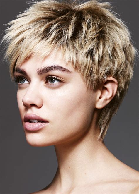 Layered Piecey Haircut Pixie Haircuts With Bangs 50 Terrific Tapers