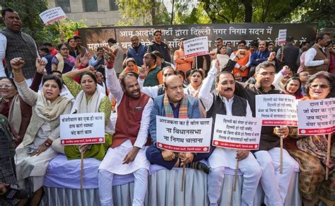 Bjp Protests Outside Aap Office For Disrupting Delhi Mayor Polls