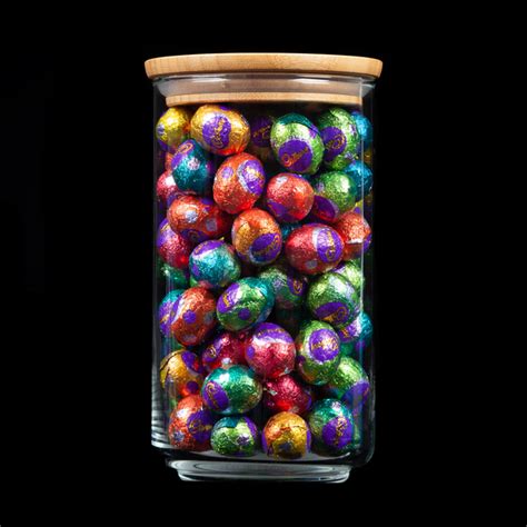 Egg decorating, chocolate, easter egg hunts, spending time with friends and family (whether it's on zoom or socially distant!) and of course — easter baskets filled with all of your favorite things. You Are Eggstra Special Easter Jar Lolly Jar ...