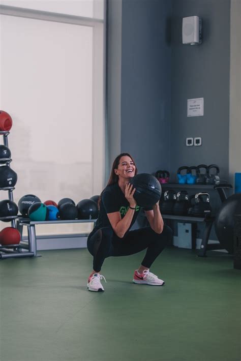at home female trainer in abu dhabi aileen adult teens and senior fitness