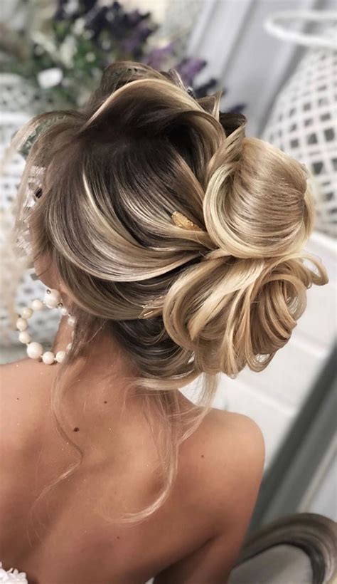 Updos for medium hair do not always have to be polished and sleek for formal settings. Trendiest Updos for Medium Length Hair to Inspire New Looks
