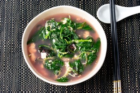 Beat cream until stiff and stir into ladle soup into soup bowls. Chinese Spinach Soup with Egg | Asian Inspirations