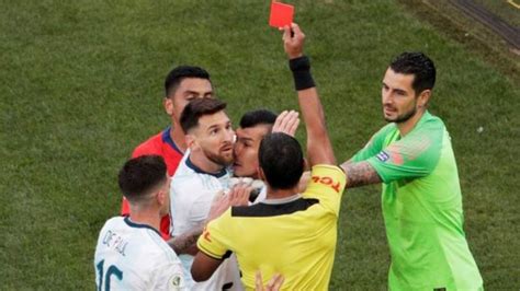 La Conmebol Suspendió A Lionel Messi Por Tres Meses Y Con Una Multa De