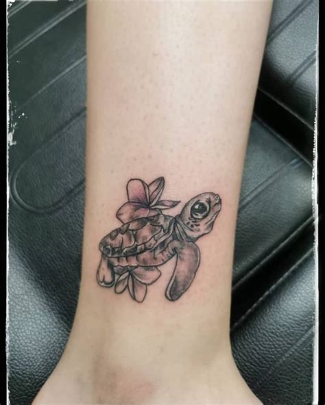 High quality professional artist tattoo supplies. Top 81 Best Small Turtle Tattoo Ideas - [2021 Inspiration ...