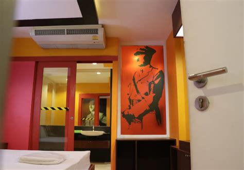 Thai Hotel Features Nazi Themed Communist Room