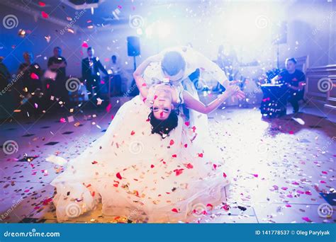 First Wedding Dancwedding Couple Dances On The Studio Wedding Day