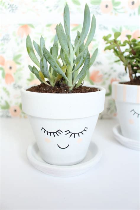 Awesome Diy Painted Clay Pots To Cheer Up Your Outdoor Space