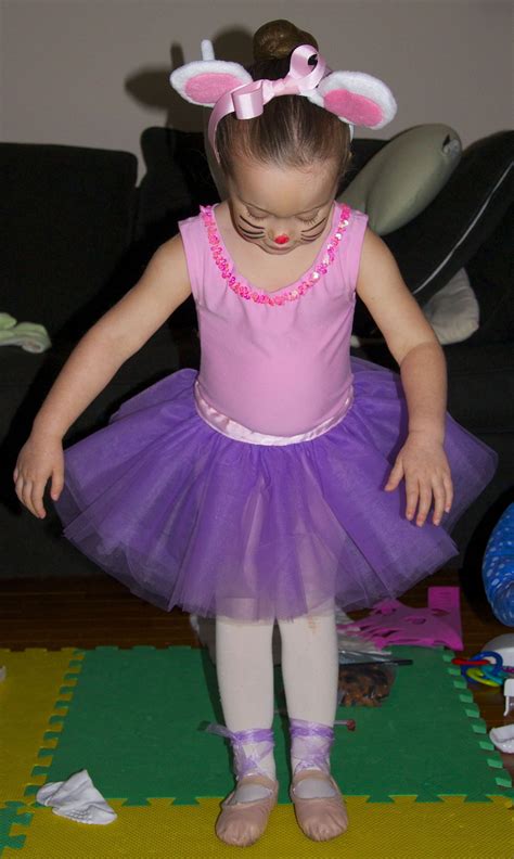 Angelina Ballerina - Happy Halloween! | Ballerina costume, Angelina ballerina, Character dress up